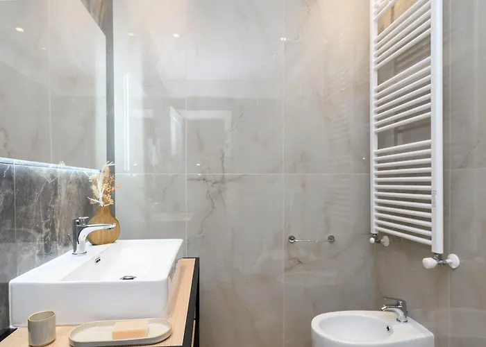 Po1 Augusto - Po2 Cesare - Po3 Nerone Apartment *