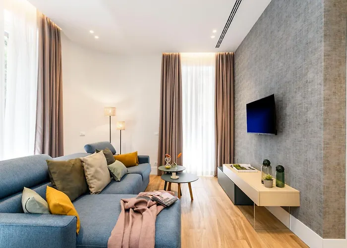 Po1 Augusto - Po2 Cesare - Po3 Nerone Apartment *